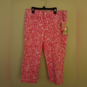 New Pappagallo Pink & White Capris